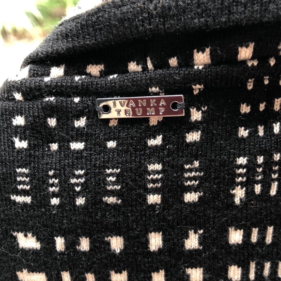 Ivanka Trump size Small classy cardigan - Picture 5 of 6